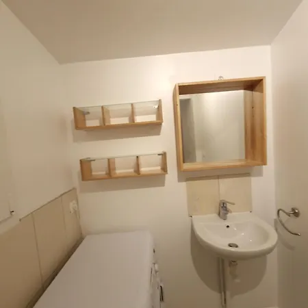Luxury Jacuzzi Conflans-Sainte-Honorine